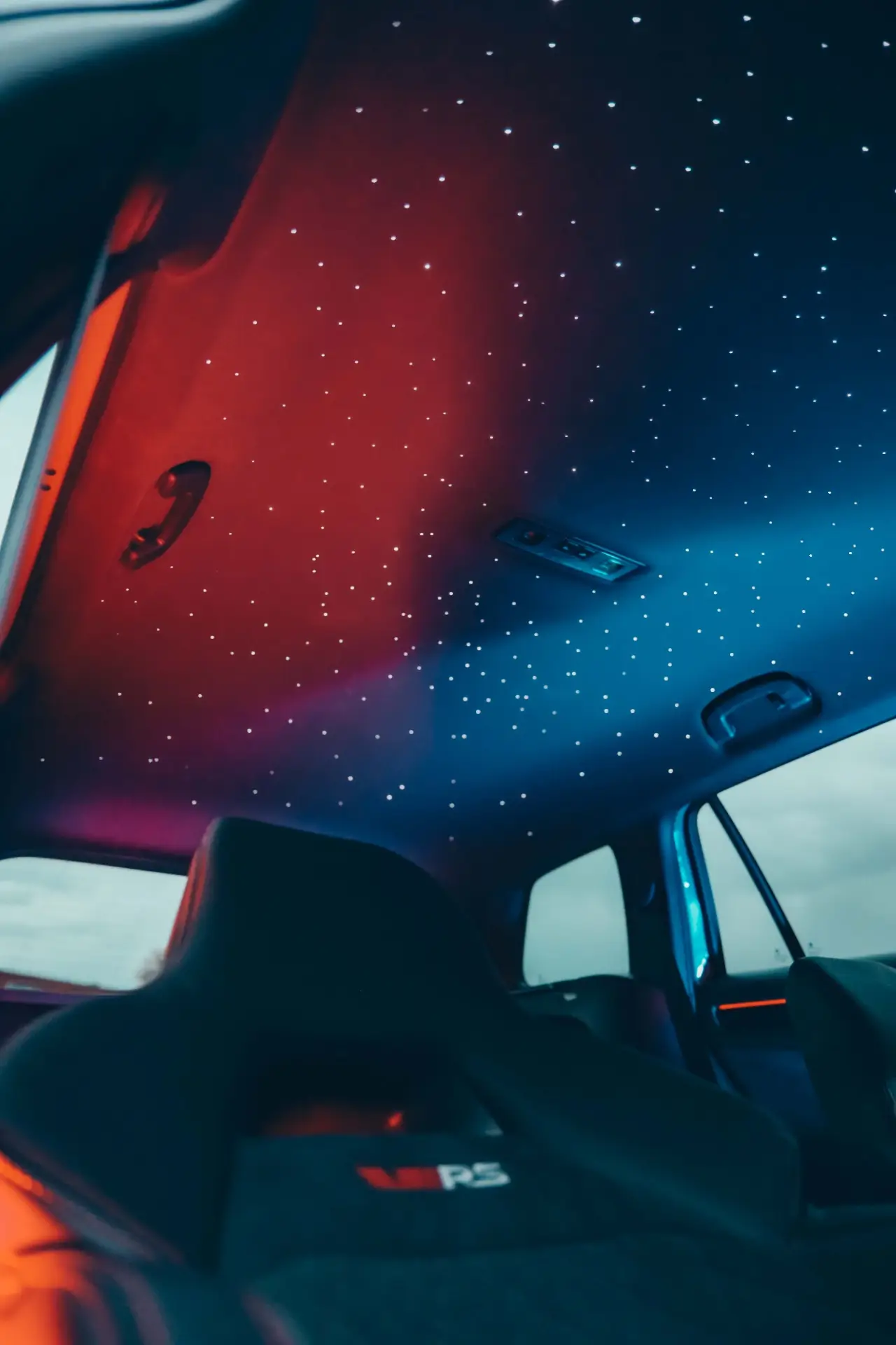 Škoda Kodiaq RS - programovatelné nebe a padající hvězda – foto 2